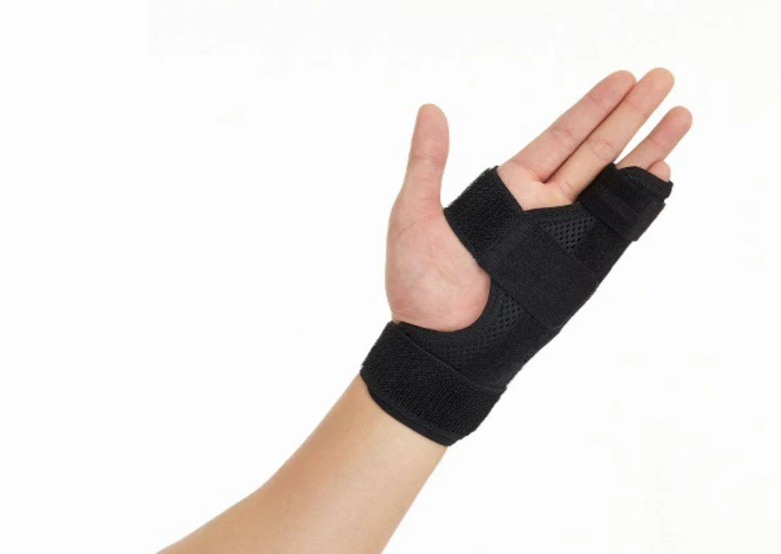 Thumb 4